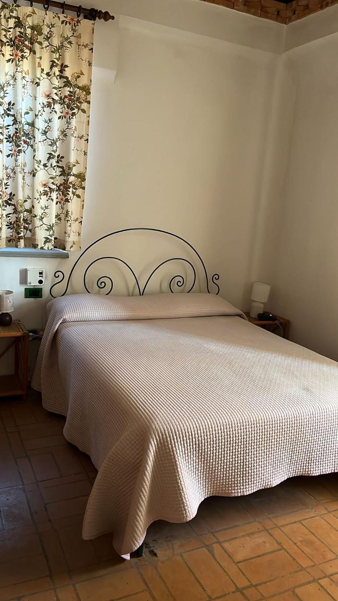 Borgo Piazza Bed & Breakfast Catanzaro Bagian luar foto